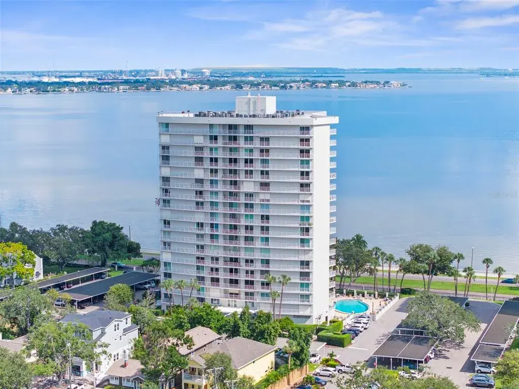 2611 Bayshore Boulevard Unit 902, Tampa, FL, 33629