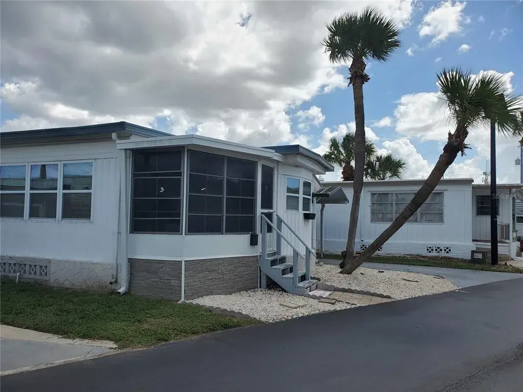4851 W Gandy Boulevard Unit B4l7, Tampa, FL, 33611