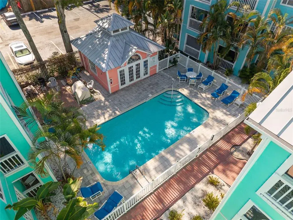 3002 W Cleveland Street Unit B12, Tampa, FL, 33609