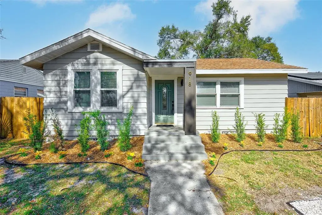 918 E Lambright Street, Tampa, FL, 33604