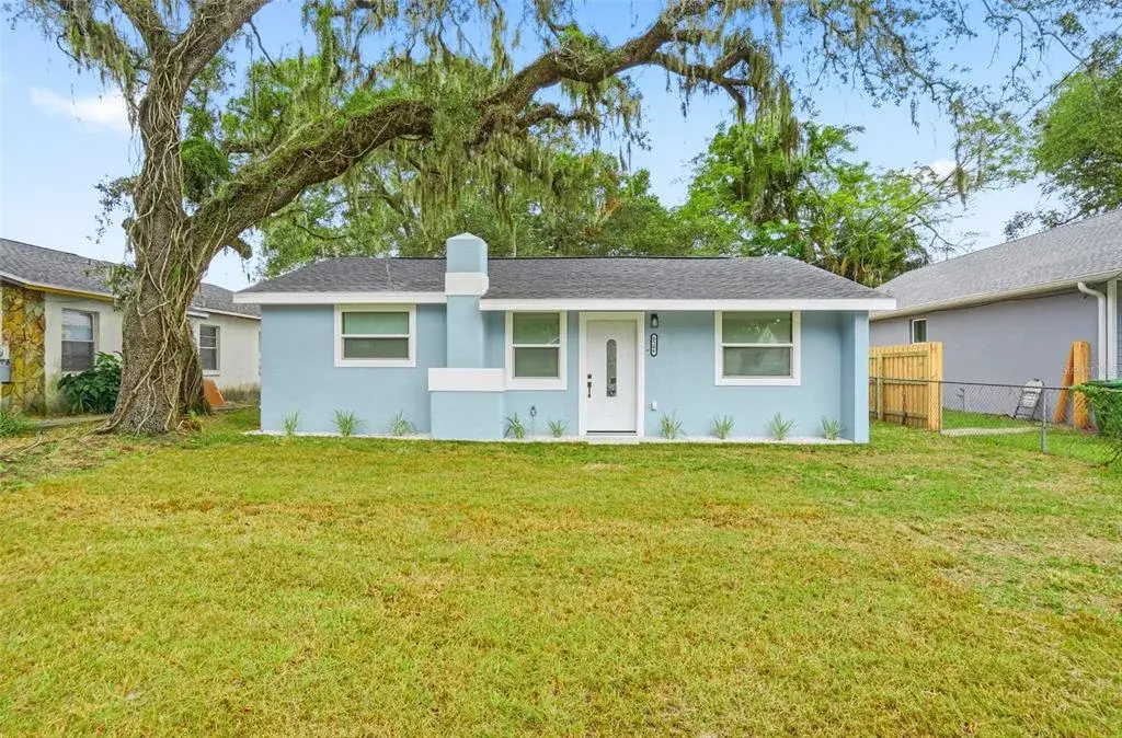 8206 N Hillsborough Lane, Tampa, FL, 33604