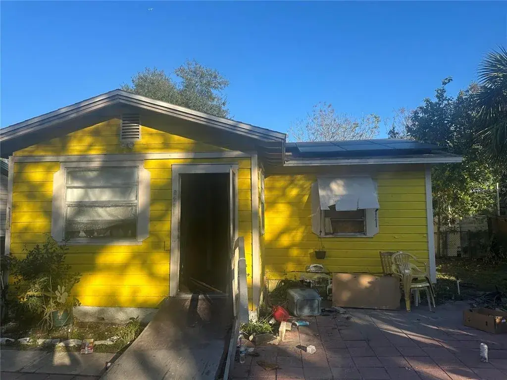 8401 N 18th Street, Tampa, FL, 33604