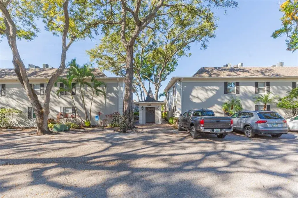 Bayshore Landings