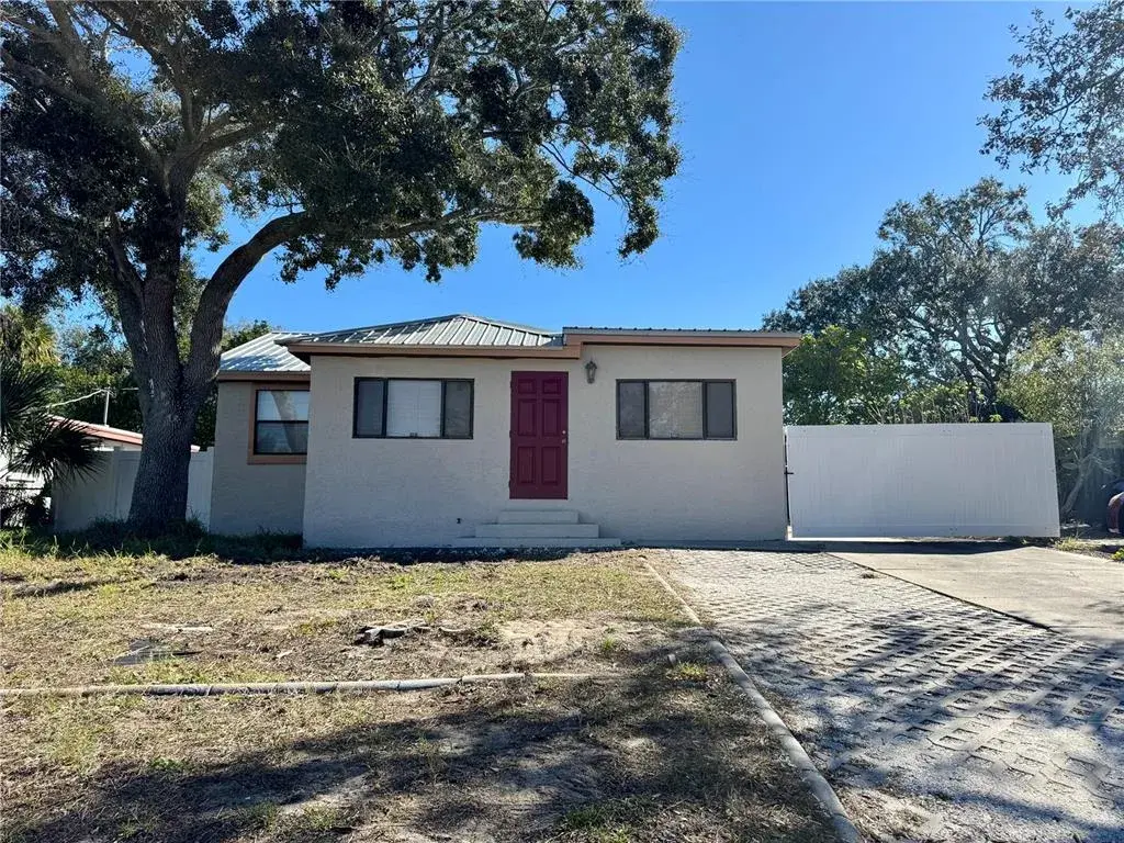 9805 N 46th Street, Tampa, FL, 33617