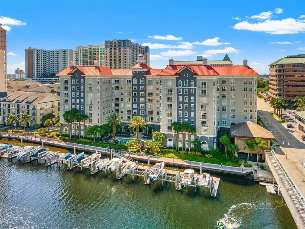 Park Crest on Harbour Island