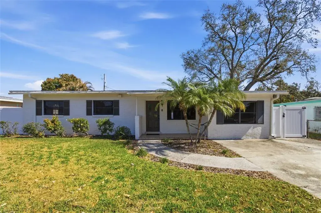 4511 N Lincoln Avenue, Tampa, FL, 33614