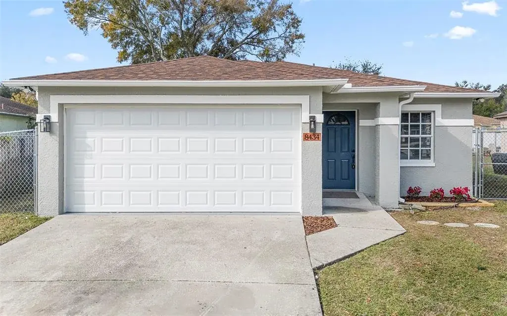 8434 N River Dune Street, Tampa, FL, 33617