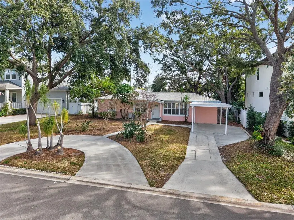 3616 S Omar Avenue, Tampa, FL, 33629