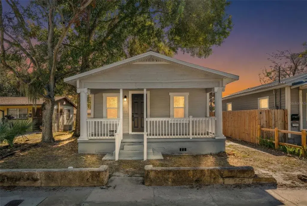 2725 E Columbus Drive, Tampa, FL, 33605