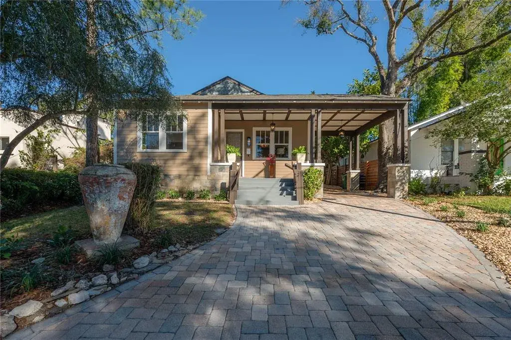 319 W South Avenue, Tampa, FL, 33603