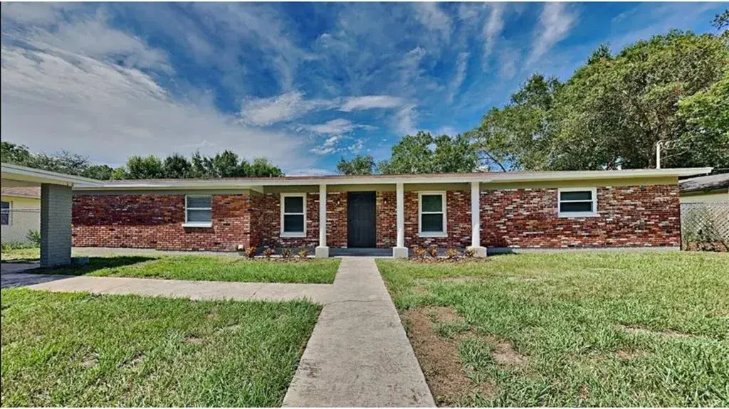 2612 E Palifox Street, Tampa, FL, 33610