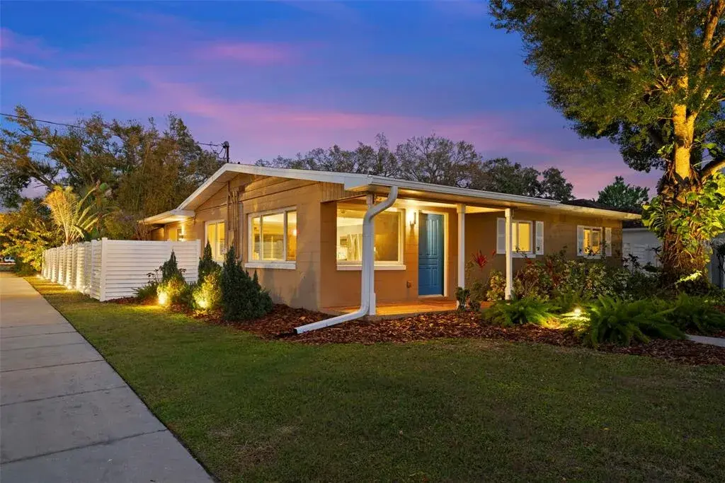 615 N Woodlynne Avenue, Tampa, FL, 33609