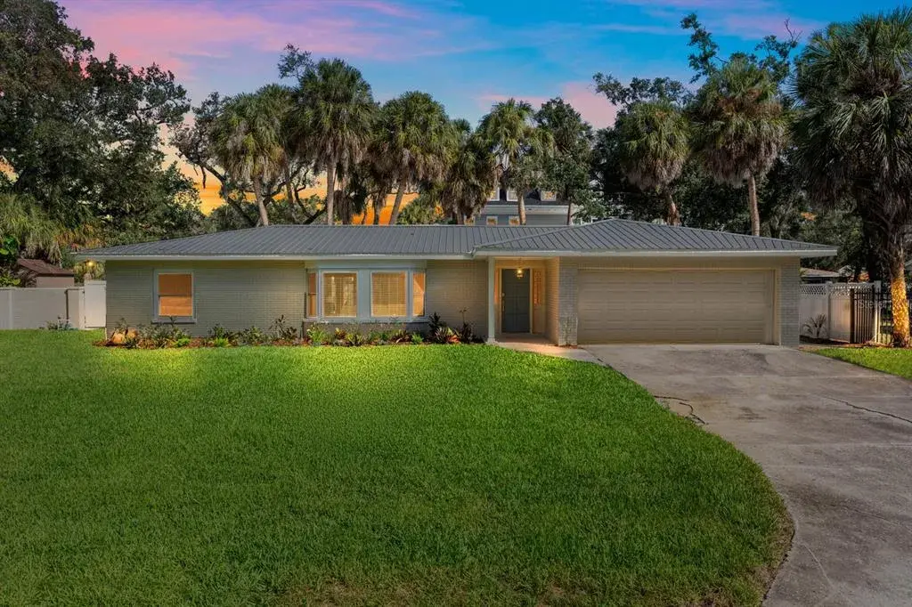4631 W Sunset Boulevard, Tampa, FL, 33629