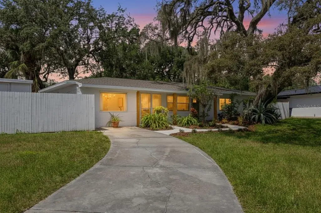 6013 Roberta Circle, Tampa, FL, 33604