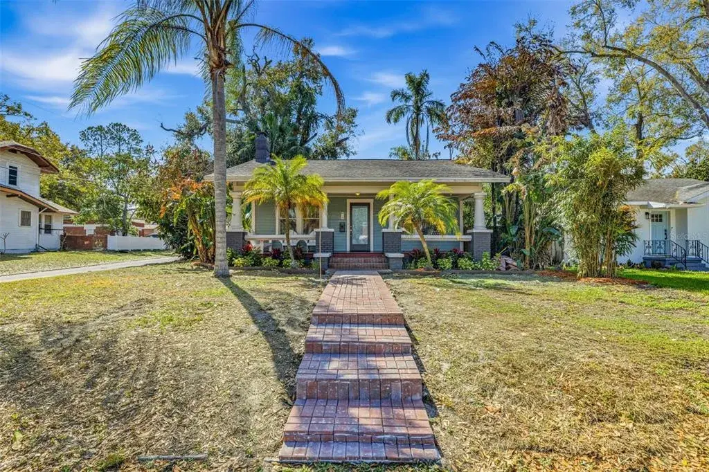 1029 E Powhatan Avenue, Tampa, FL, 33604