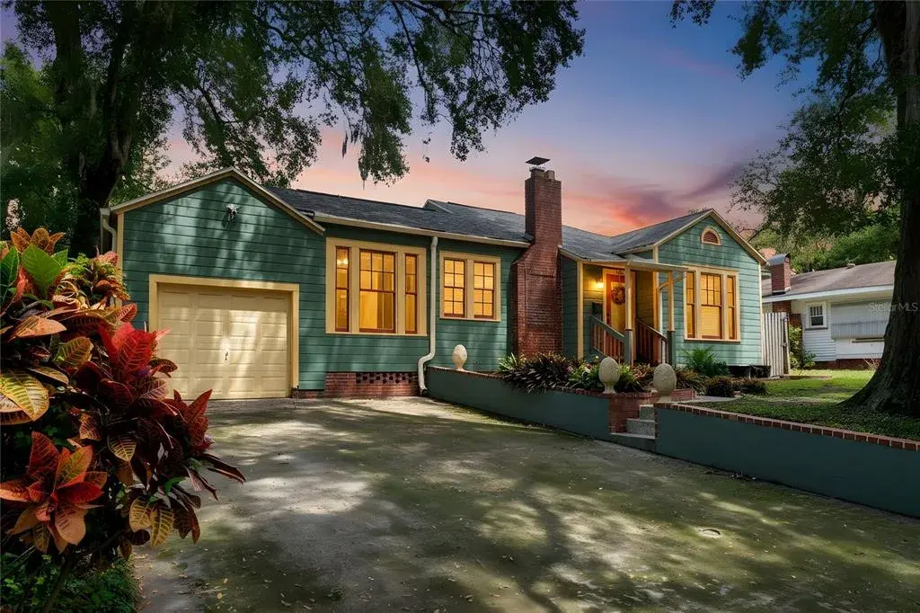 1026 E Henry Avenue, Tampa, FL, 33604