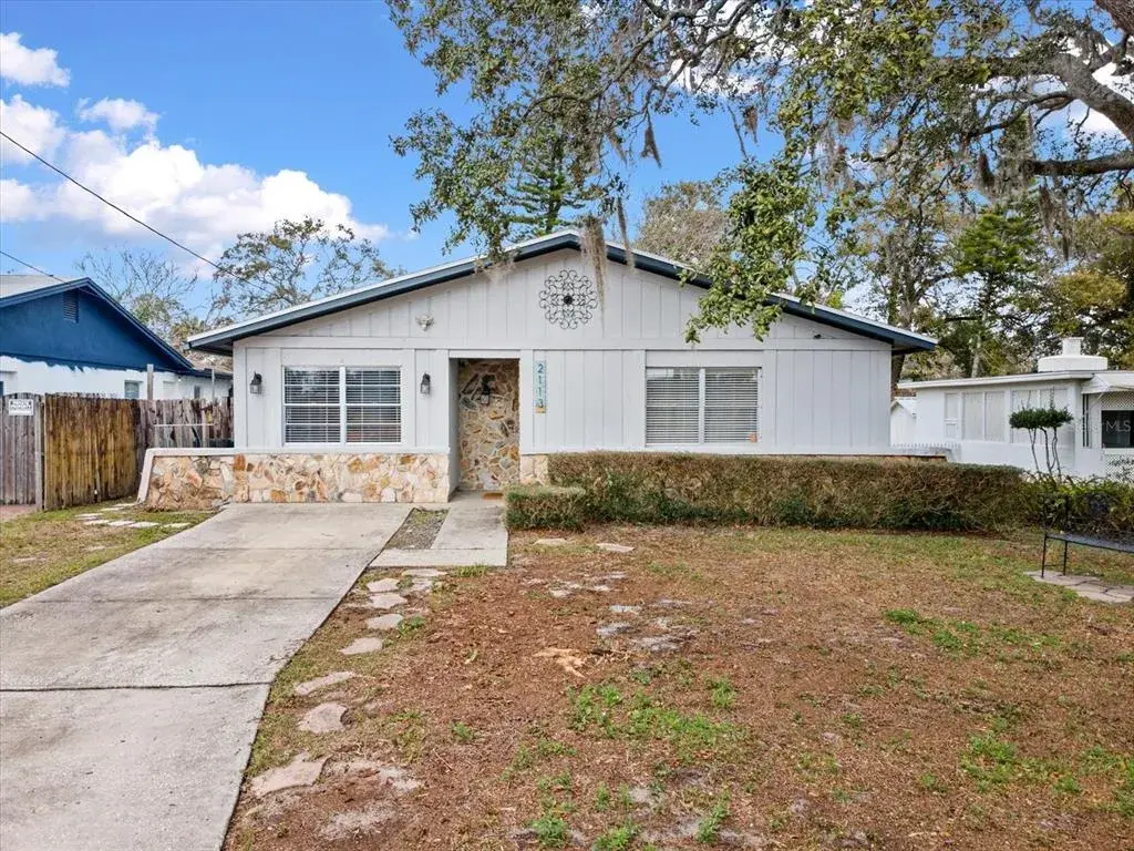 2113 W Perio Street, Tampa, FL, 33612