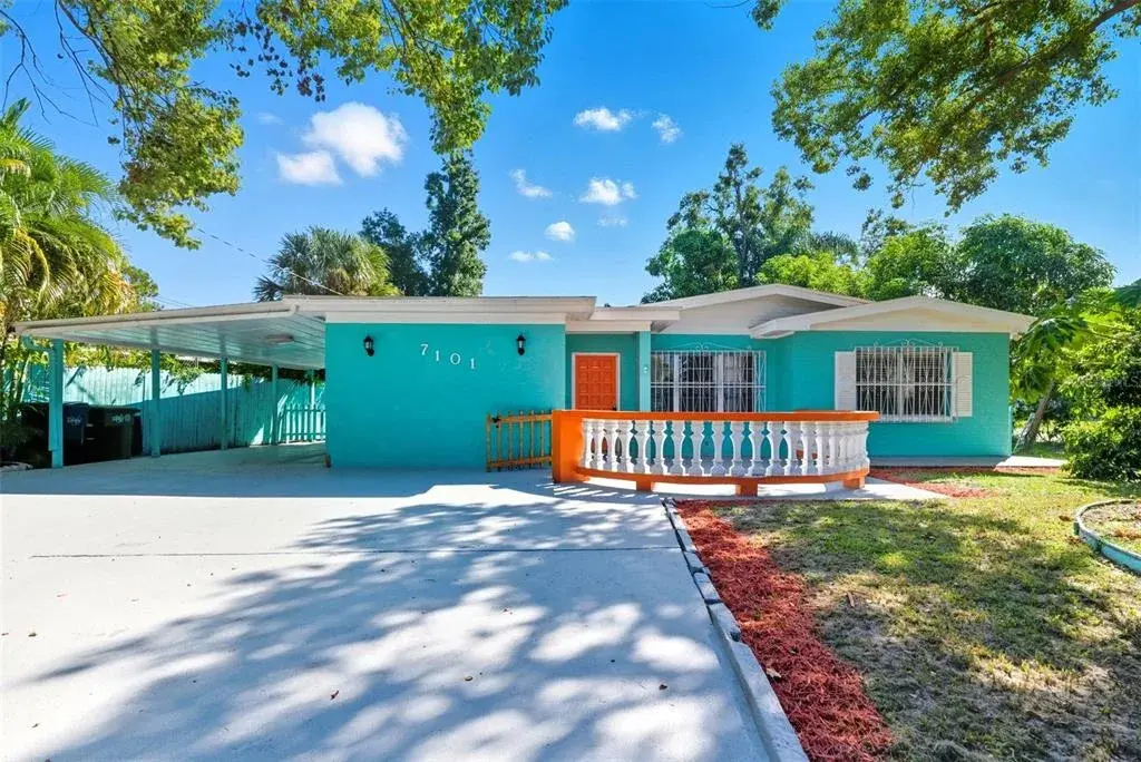 7101 N Howard Avenue, Tampa, FL, 33604