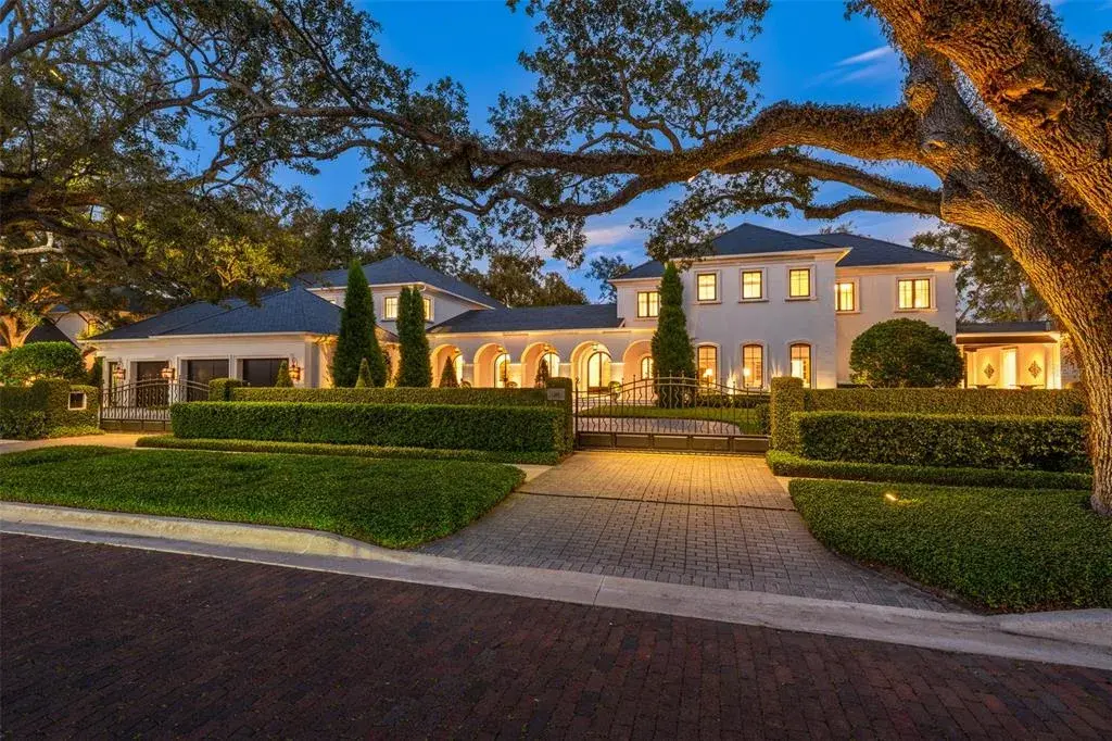 914 S Golf View Street, Tampa, FL, 33629