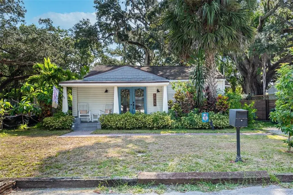 5905 N Eustace Avenue, Tampa, FL, 33604