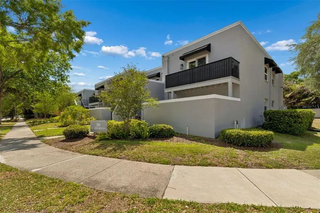 201 S Arrawana Avenue Unit L, Tampa, FL, 33609