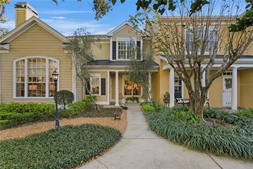 Welcome home, solid block adjoining walls allow the residence to live more like a detachedsingle-family home than a traditional town home.