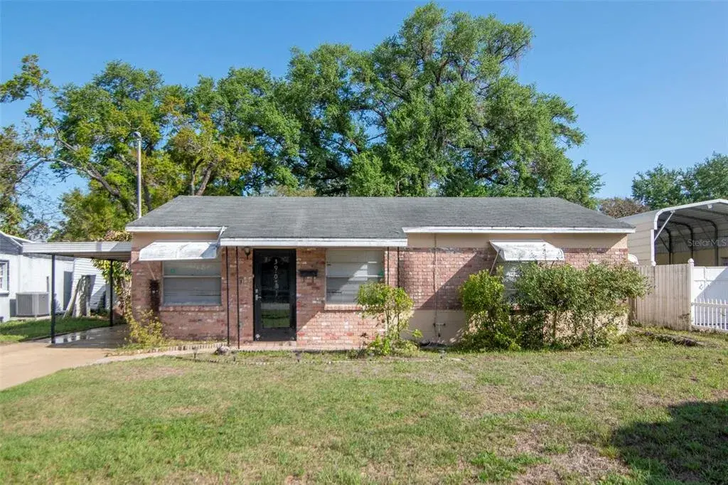 3907 W Pine Street, Tampa, FL, 33607