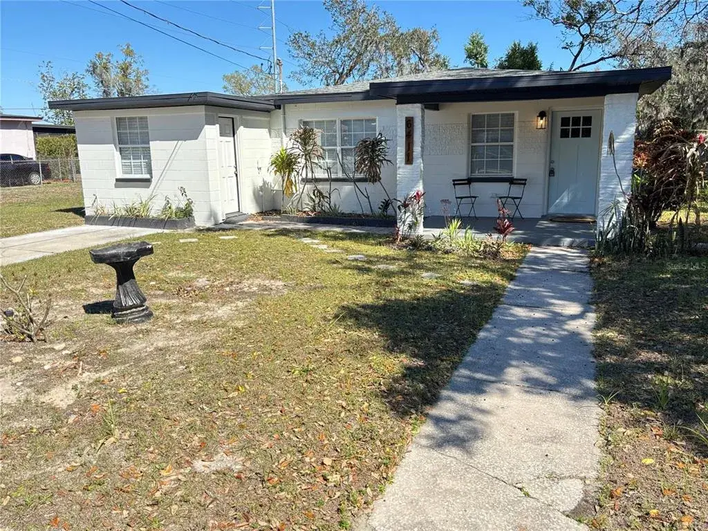 6411 N 34th Street, Tampa, FL, 33610