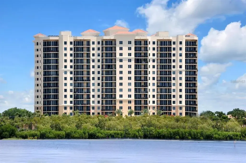 5823 Bowen Daniel Drive Unit 901, Tampa, FL, 33616