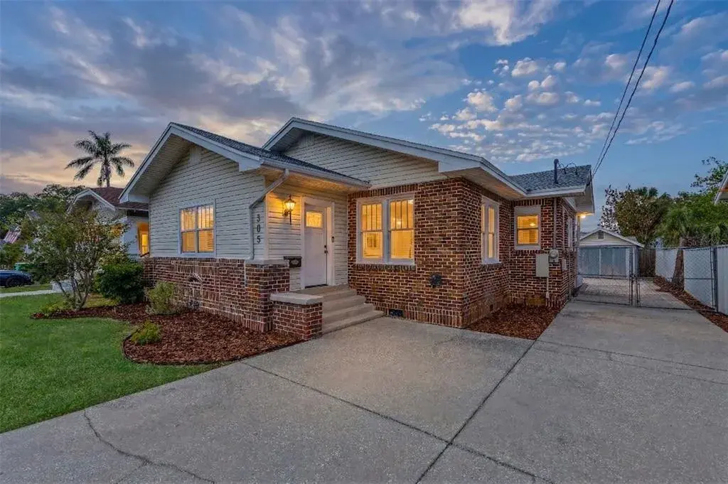 305 W Frierson Avenue, Tampa, FL, 33603
