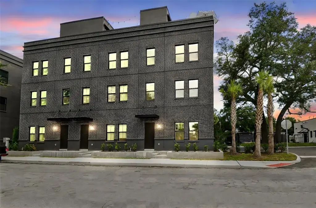 1218 E Kay Street Unit 9, Tampa, FL, 33602