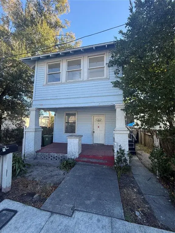 1015 E Columbus Drive, Tampa, FL, 33605