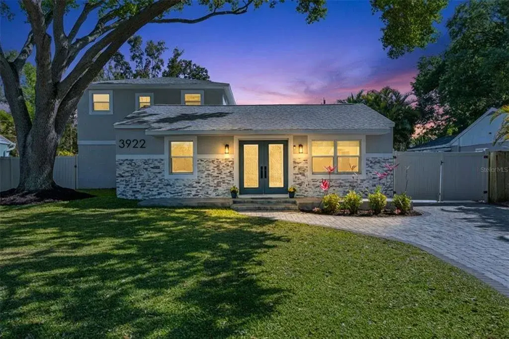 3922 W Bay View Avenue, Tampa, FL, 33611