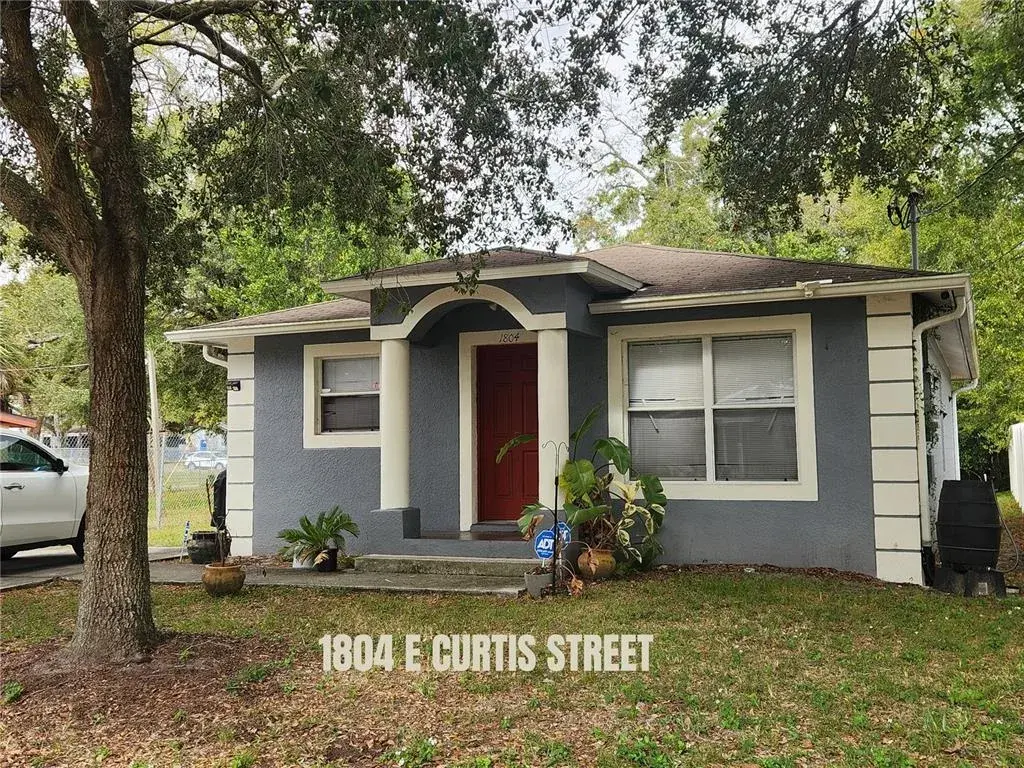 1804 E Curtis   Front