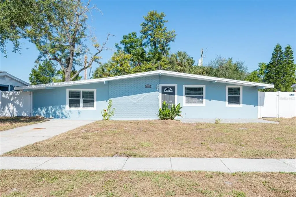 4733 W Wyoming Avenue, Tampa, FL, 33616