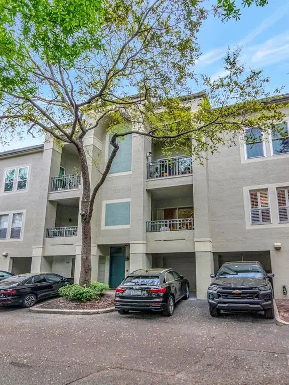 605 Island Place, Harbour Island