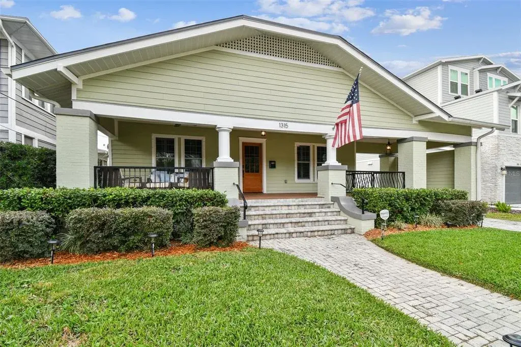 1315 S Moody Avenue, Tampa, FL, 33629