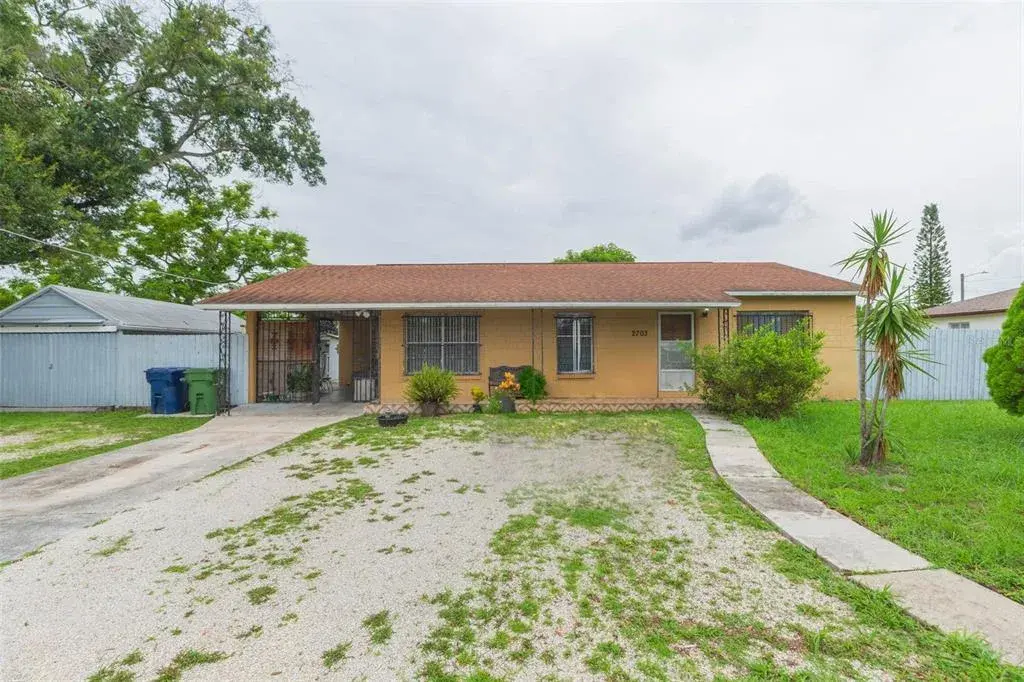 2703 W Saint Joseph Street, Tampa, FL, 33607