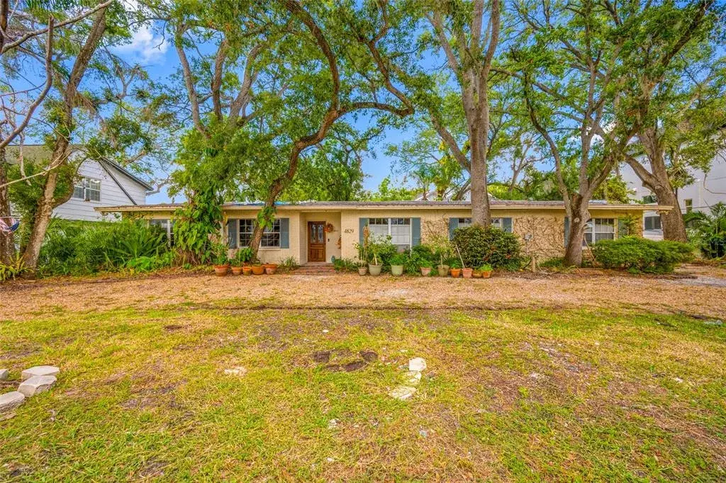 4829 W San Jose Street, Tampa, FL, 33629