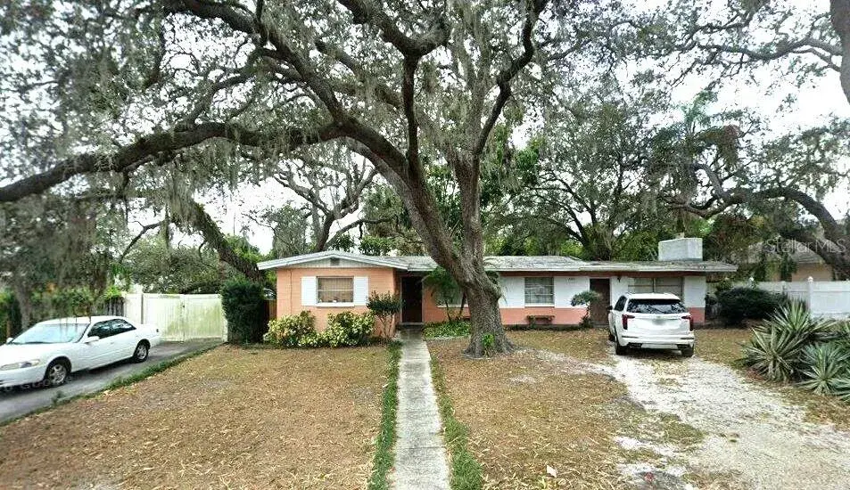 2304 W Woodlawn Ave, Tampa, FL, 33618