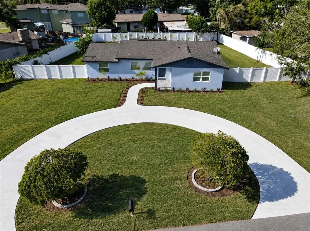 4312 E Grove View Avenue, Tampa, FL, 33617