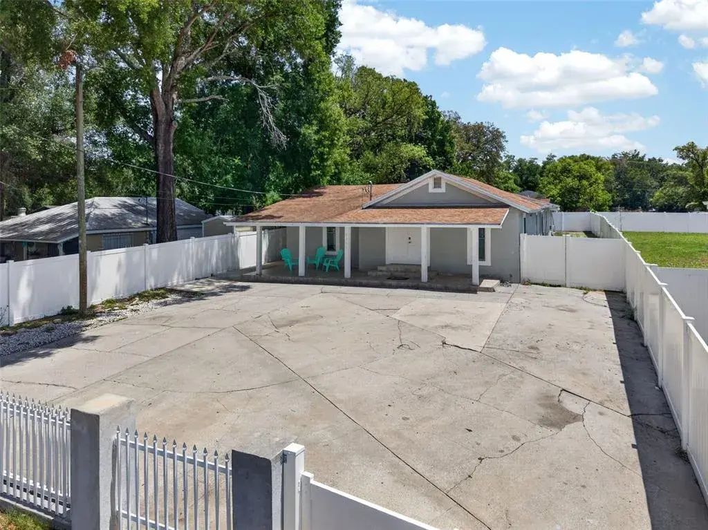 8507 N Brooks Street, Tampa, FL, 33604