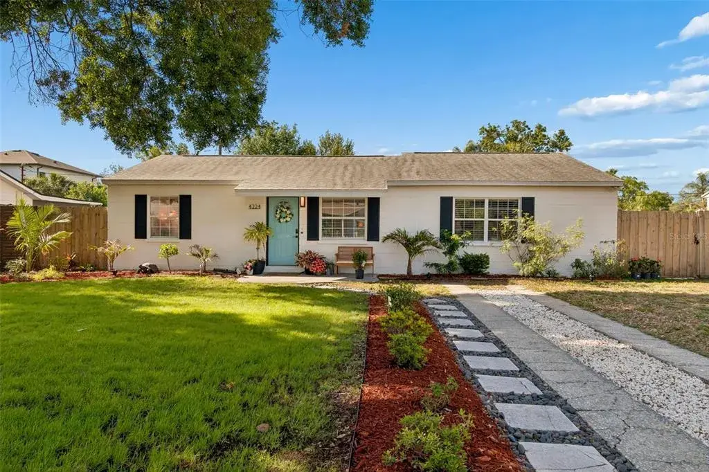 4224 W Bay Vista Avenue, Tampa, FL, 33611