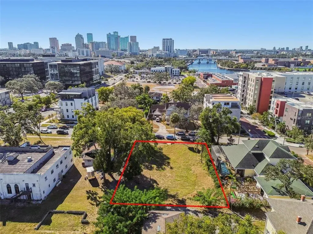 205 W Ross Avenue, Tampa, FL, 33602