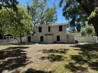 917 E Poinsettia Avenue, Tampa, FL, 33612