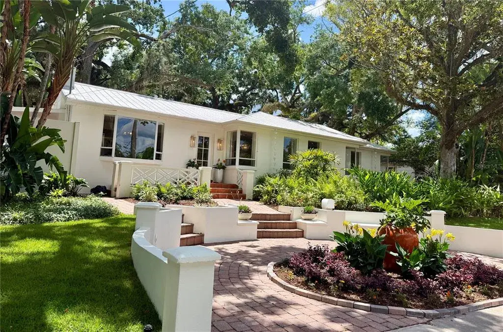 1311 E Park Circle, Tampa, FL, 33604