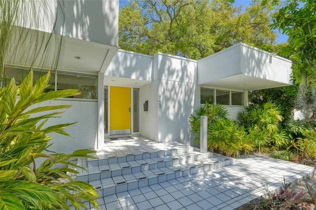4223 W Cleveland Street, Tampa, FL, 33609