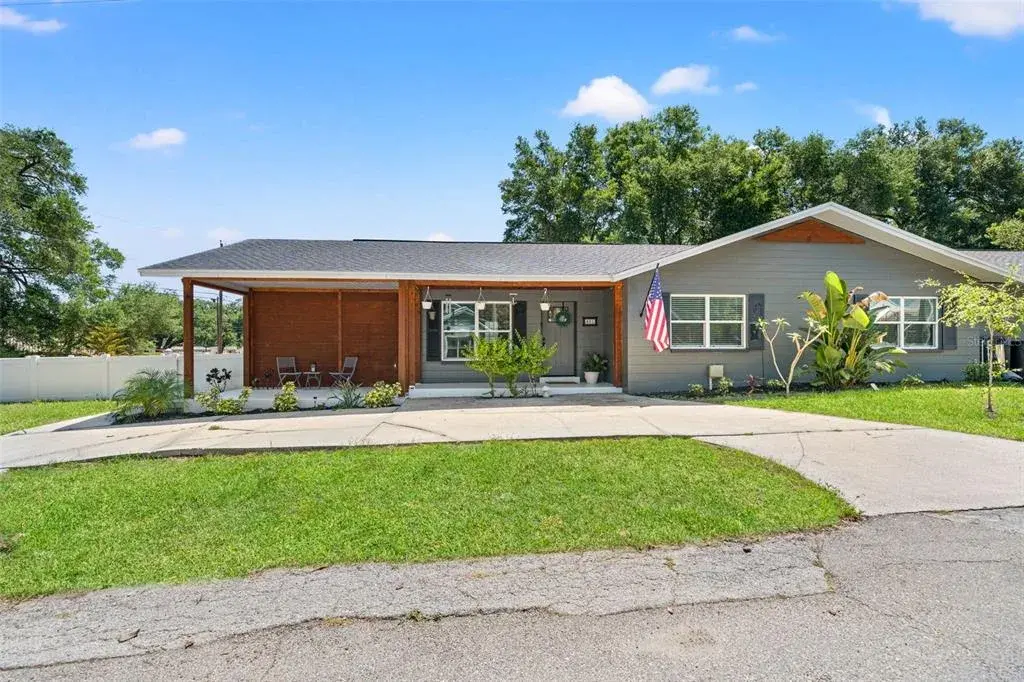 801 E Hanlon Street, Tampa, FL, 33604