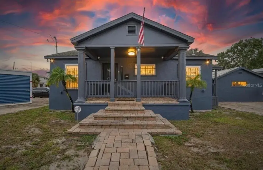 1305 N Armenia Avenue, Tampa, FL, 33607