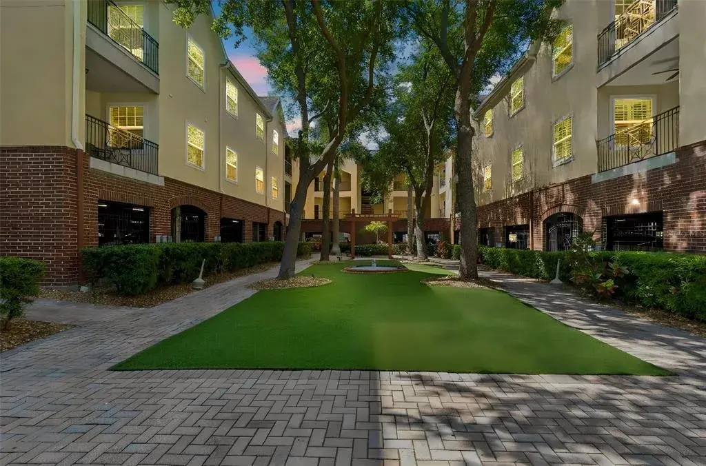 2010 E Palm Avenue Unit 14202, Tampa, FL, 33605